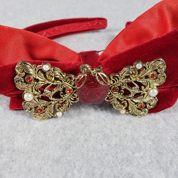 Rare Disney Store Red Velvet Bow Headband Apple Rhinestone Gold Accents One Size - Picture 6 of 7
